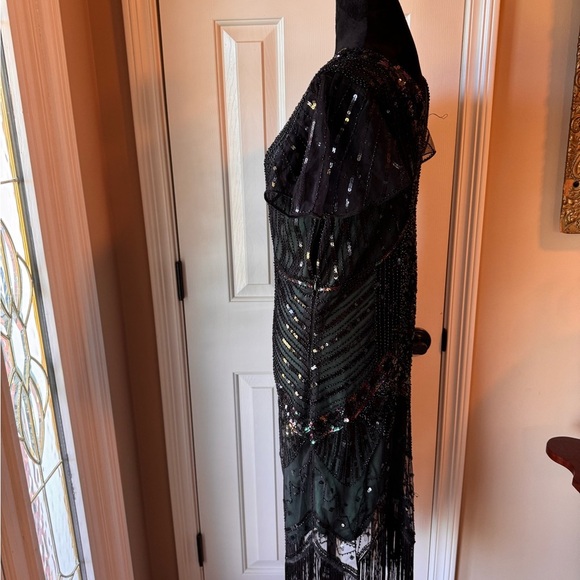 Fundaisy Black and Green Beaded Midi Dress - Picture 4 of 11